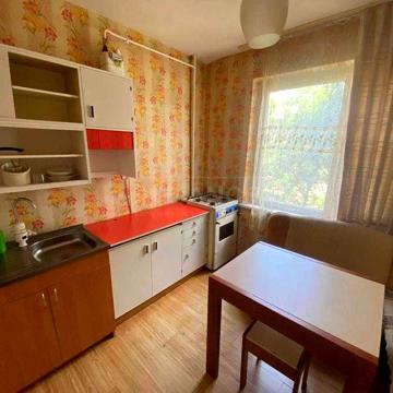 Оренда 3 кім.квартири по вулиці Симоненка