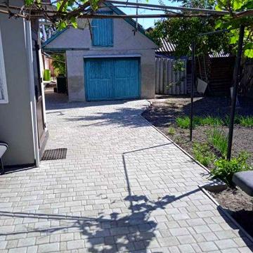 Продається будинок у місті Миргород, Україна
