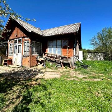 Продаж будинку з ділянкою  у м.Стебник