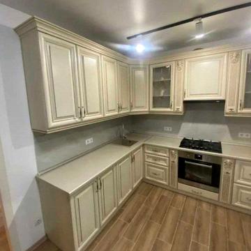 Продаж 2к квартири 80 кв. м на вул. Нижня Берегова 2/2Д