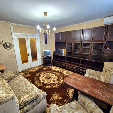 2 Кімнатна.Вул.Ю.Коваленка біля Велмарт.