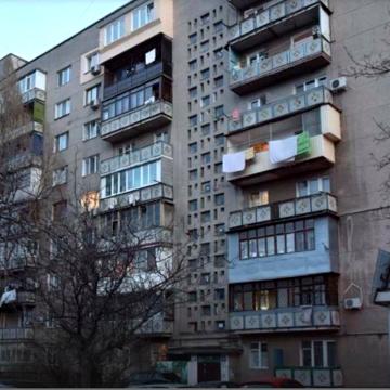 Набережно-Корчуватська вул., 94