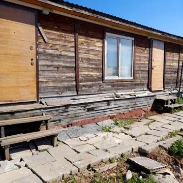 У Києві таун-квартиру - 108,0 м2 (заг.-360),4 c. метро Теремки. Продам