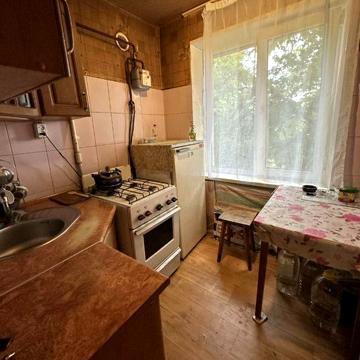 Продам малосемейку на Выборгской