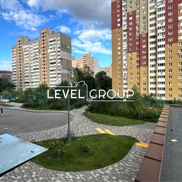 Продаеться 3к.квартира 85 м -ЖК Варшавський.  Ретровіль. ЖК Варшавський