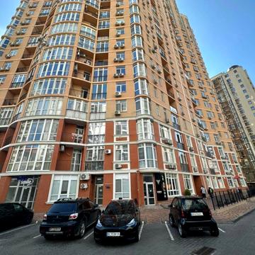 Аркадійське плато вул. (Гагаринське плато), 9