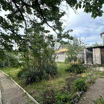 Продам дачный участок с домиком на берегу р. Сура