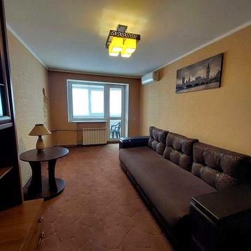 Продам 2 кім.кв м.Архітектора Бекетова, ет.6/6, 45м.кв (дім Доміно)