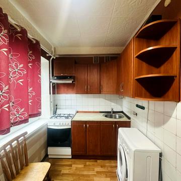Миколи Кибальчича вул., 10