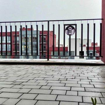 Здана двохрівнева квартира з відкритою терасою, центр Івано-Франківськ ЖК Княгинин