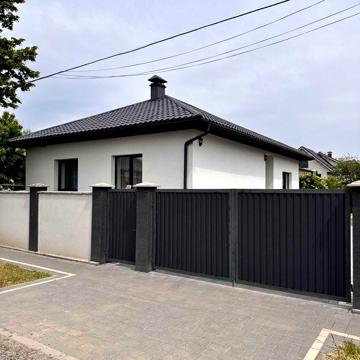 Продаж будинку з меблями 120м.кв / 6 соток / р-н Краснодонців, Ужгород