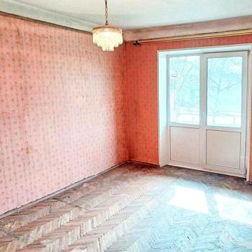 Продам 3 кімнатну квартиру 72 m2 біля метро Сирець вул. Щусєва 36