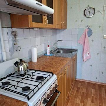 Сдам 2хком. на ж/м Левобережный3, пр.Мира, 8/9эт.дома, 9000гр.