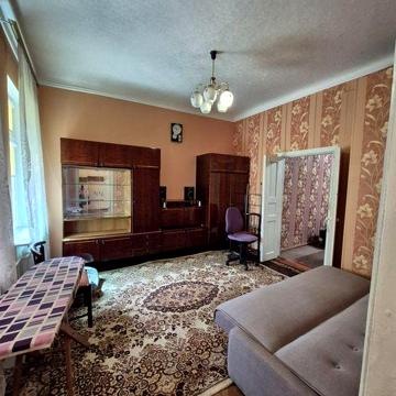 Оренда частини будинку, центр