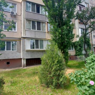 Героїв Дніпра вул., 47