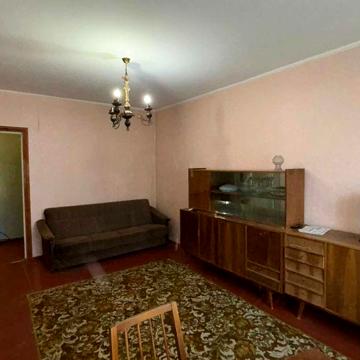 Симиренка 7, квартира однокімнатна
