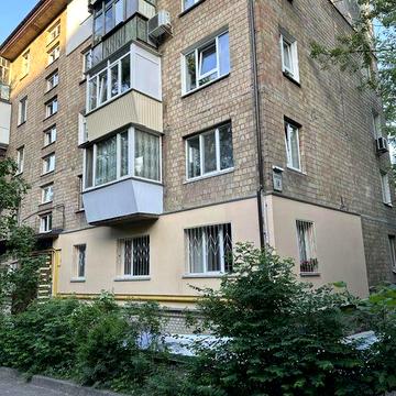2к , квартира Юлии Здановской , метро