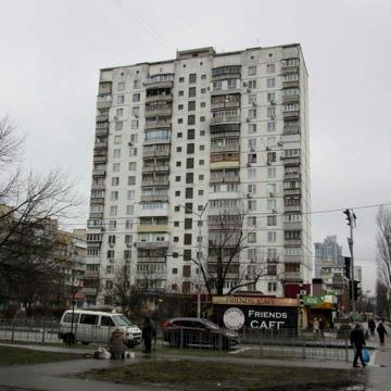 Двухкомнатная срочно продам