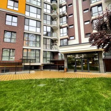 Продаж 2к (євротрьошка) кухня 25м2 в ЖК комфорт класу