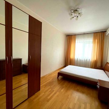 Татарська вул., 7