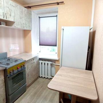 Продаж 1-но кімнатної квартири, район  Чорних Запорожців!