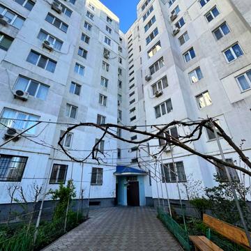 Паркова вул., 76