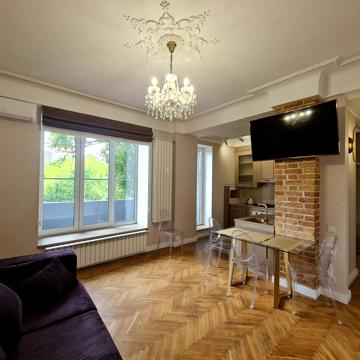 Берестейський просп. (Перемоги), 30