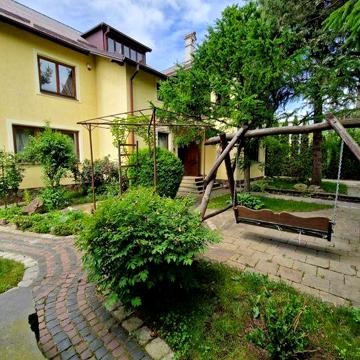 Продам будинок Запитів,15км від Львова, 189м, 12 сот. 185000у.о.