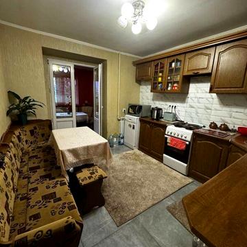 Продаж 3к Квартира Молодіжна вулиця