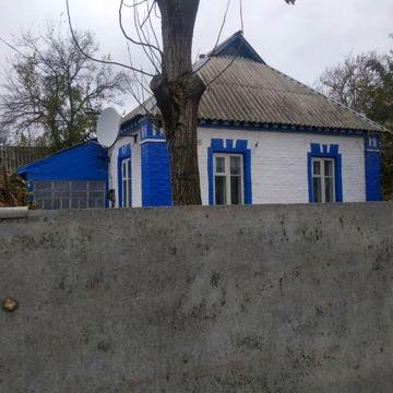Продам кирпичний житловий будинок на 3 кімнати