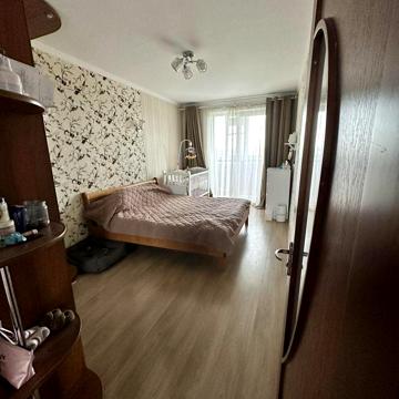 Амосова вул. (Корчагінців), 5