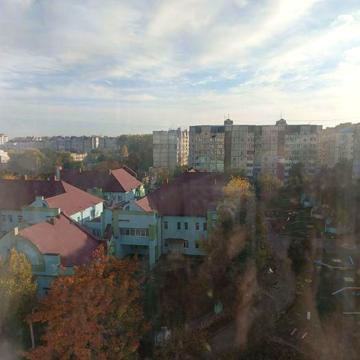 Обмін!!!2 кім.кв. на Івана Павла ІІ.