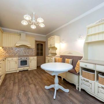 Михайла Максимовича вул. (Онуфрія Трутенка), 9-А