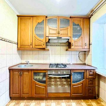 Довготривала оренда 1к квартири на вул. Петлюри Симона 27