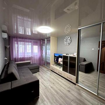 Продаж 3х кімнатної квартири Гребінки