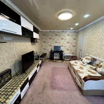 Продам 2х комнатная квартира 7/10 Таврический