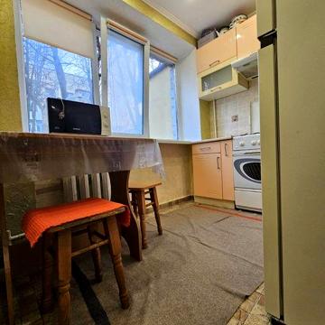 Здається 1 кім.кв. по вул. Полєтаєва 6 В.