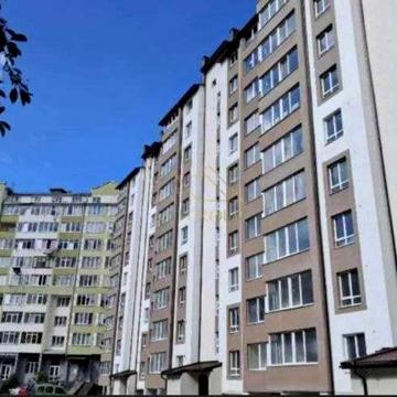 Продається двохкімнатна квартира по вул.Пасічна
