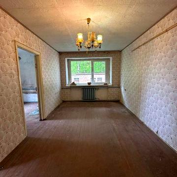 ПРОДАЖ 3-кімнатної квартири в селі Шкарівка