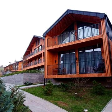 Продам котедж в Буковеле Phoenix Relax Park!!!