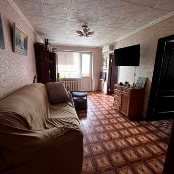 В продаже 4-х комнатная квартира! рядом река Днепр