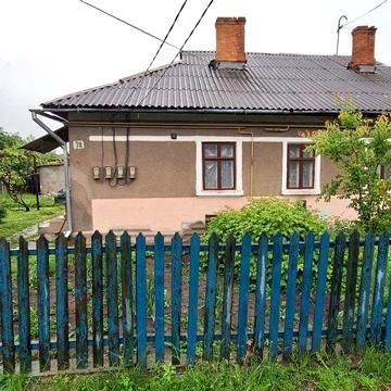Продається будинок в центрі міста