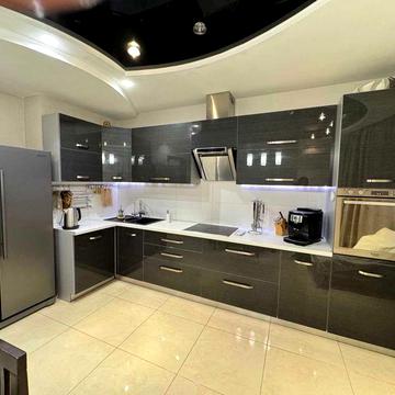 Продам 4 Ком. квартиру на М. Говорова/ Парк Победы Ремонт