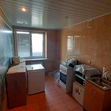 Продам 3 ком. возле метро Левада (403243)