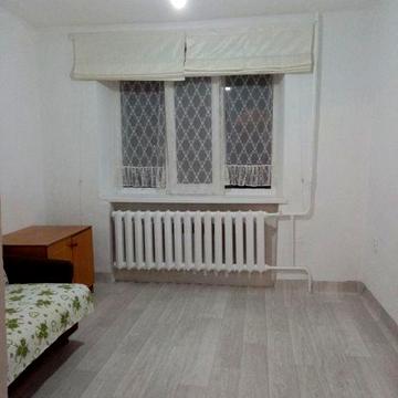 Сдам на длительный срок коммунальную квартиру