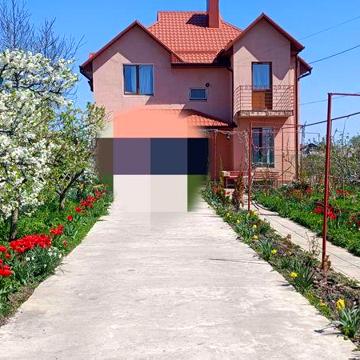 Затишний будинок, 5-7хв пішки до центрального ринку