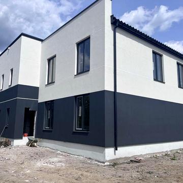 Продам танхаус Калинівка Фастівський район.