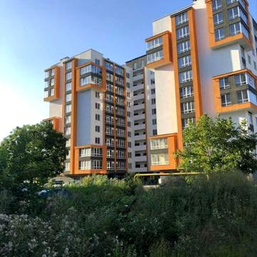 Старокостянтинівське шосе, 20/8