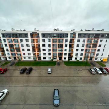 Райдужна вул., 103