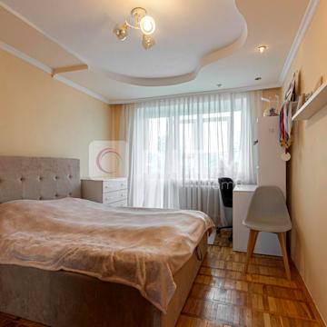Кільцева вул., 2